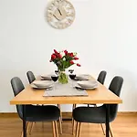 Lumina Stylish 3-room Near Atlas Arena * Lodz