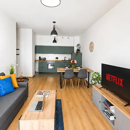 Lumina I Comfy 3-room With Balcony I Ac I Coffee Maker I Parking * Łódź