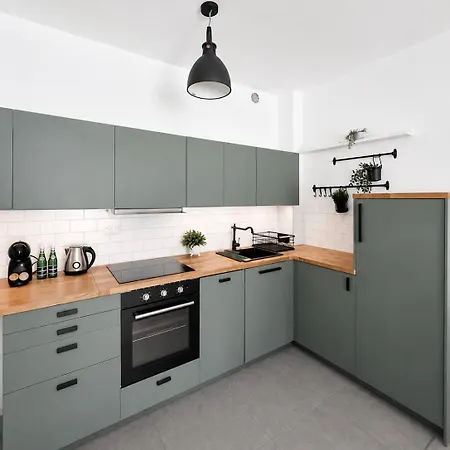 Lumina I Comfy 3-room With Balcony I Ac I Coffee Maker I Parking Διαμέρισμα *